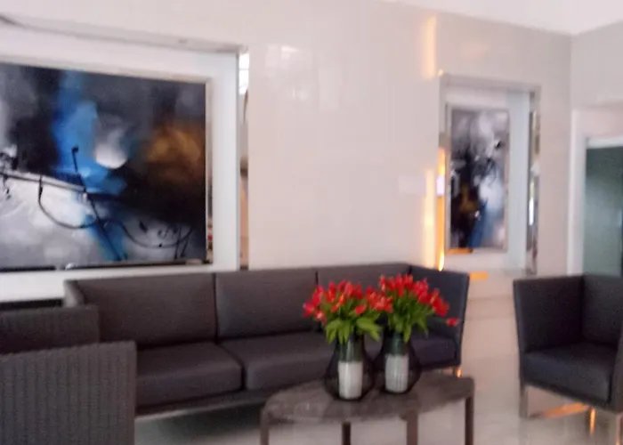 Blanca Apartment @ Jazz Residences * Manila
